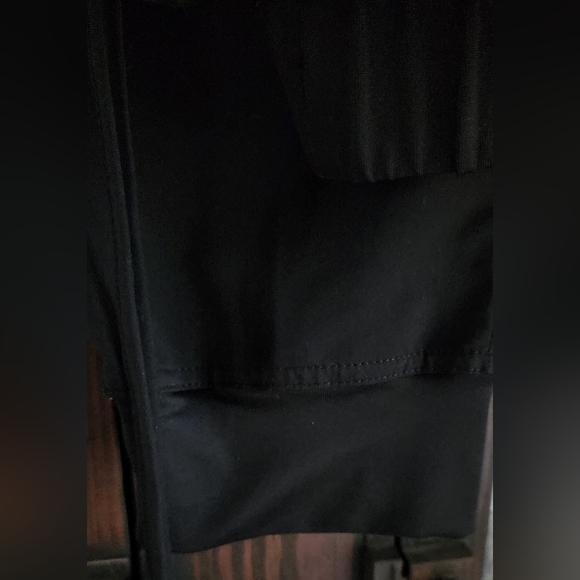 Scrubstar Women's Black Cargo Pants - Picture 3 of 4